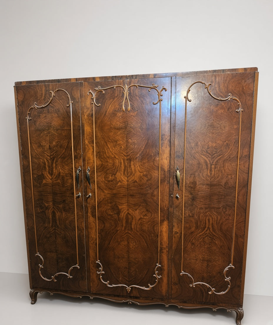 Set of 3 bedroom vintage furniture