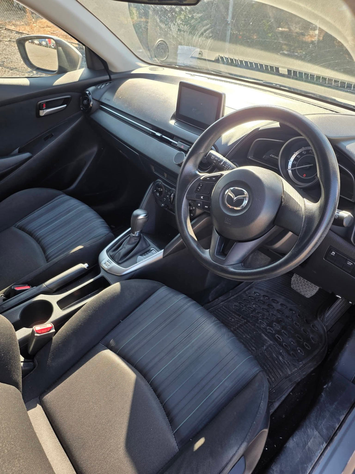 Mazda Demio 1.5 AWD Automatic 2016